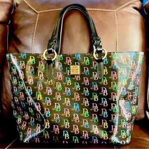 Dooney & Bourke Nelly Tote Bag